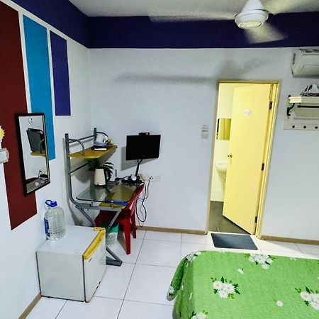 Vista Alam Roomstay Homestay Shah Alam Exterior foto