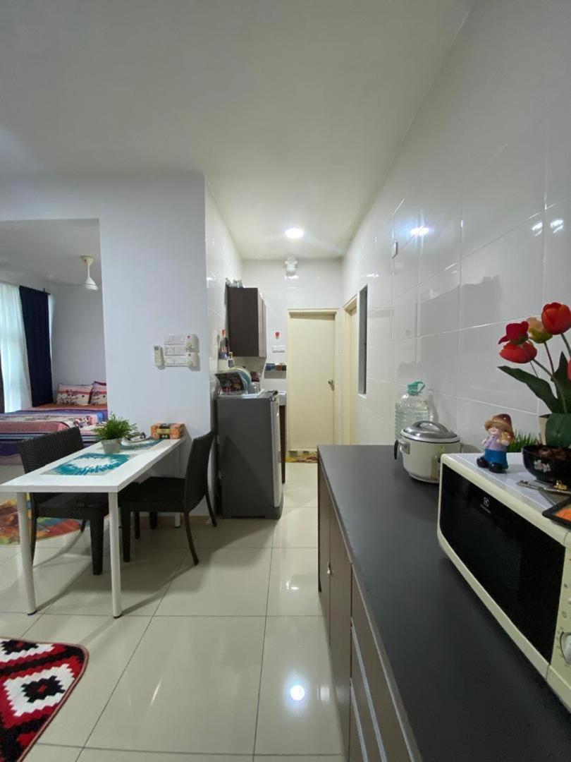 Vista Alam Roomstay Homestay Shah Alam Exterior foto