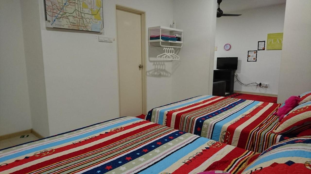 Vista Alam Roomstay Homestay Shah Alam Exterior foto