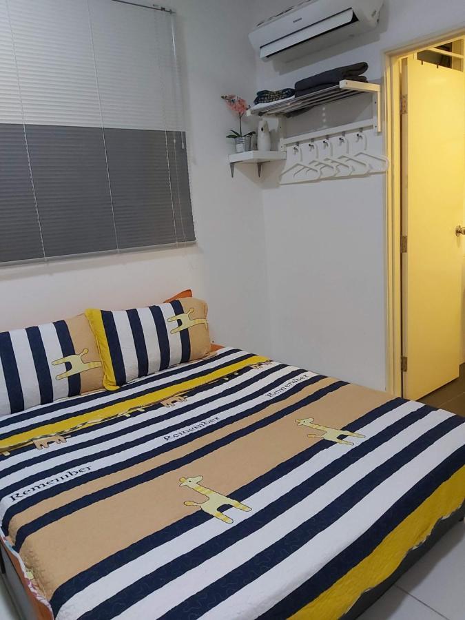Vista Alam Roomstay Homestay Shah Alam Exterior foto